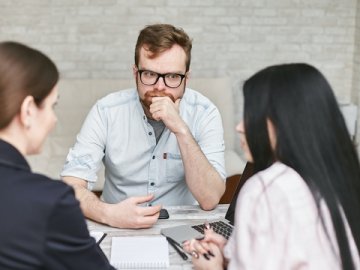 亞馬遜歐代英代可以使用他人信息嗎？